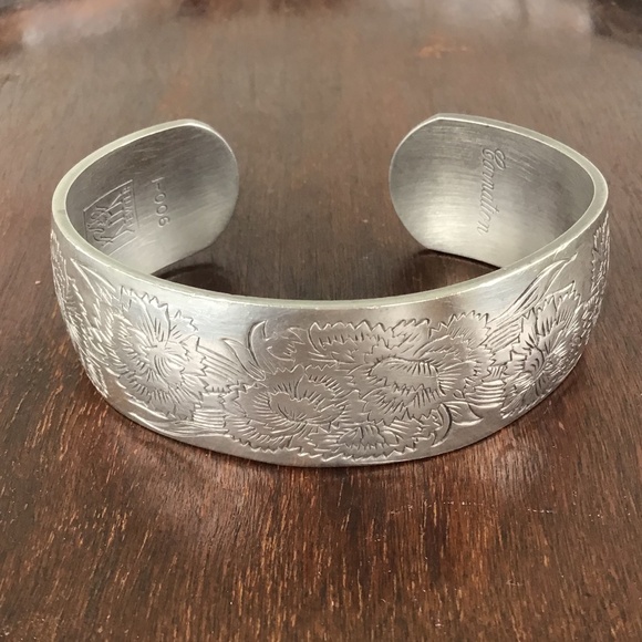 Vintage Pewter Cuff Bracelet Signed Kirk Stieff Carnations January Birth Flower - Picture 11 of 11